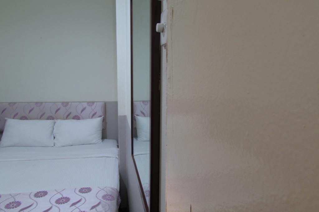 Meriton Hotel Singapore Phòng bức ảnh